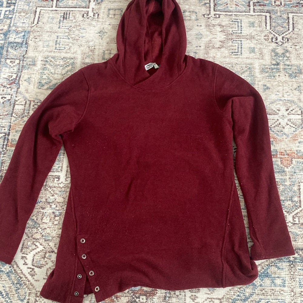 Women’s Medium Mountain Khakis Pull Over